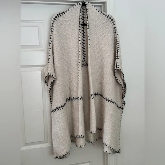 Show me Your MuMu Leone Poncho x-small - Picture 3 of 11